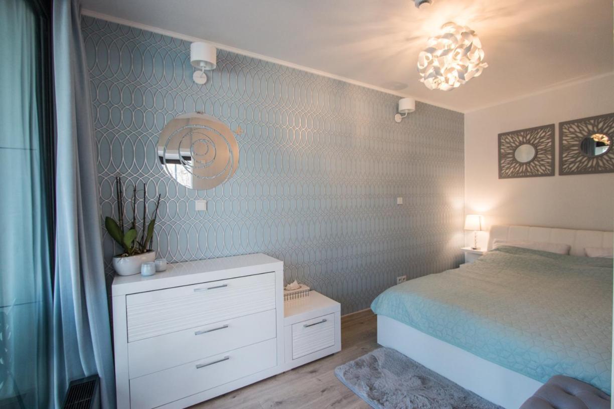 Unia 12 Basen&spa Apartment *